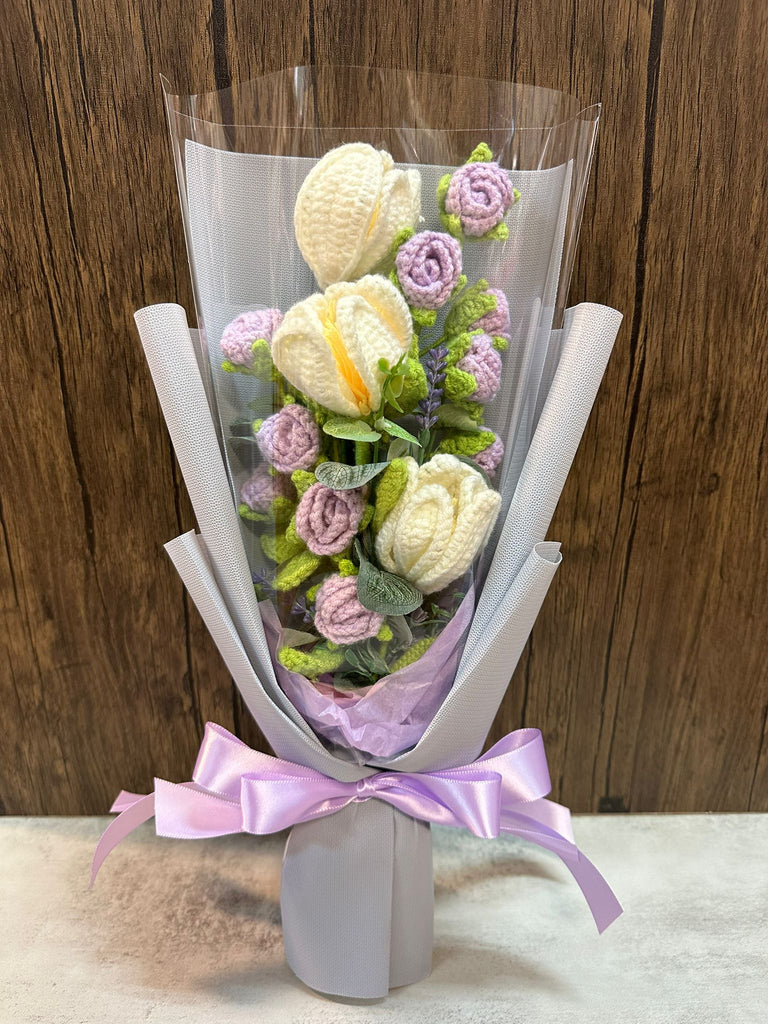 Crochet bouquet: 3 Tulip with Rose Spray & artificial flowers