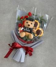 Crochet bouquet: Grad Bear (L) with 2 sunflower