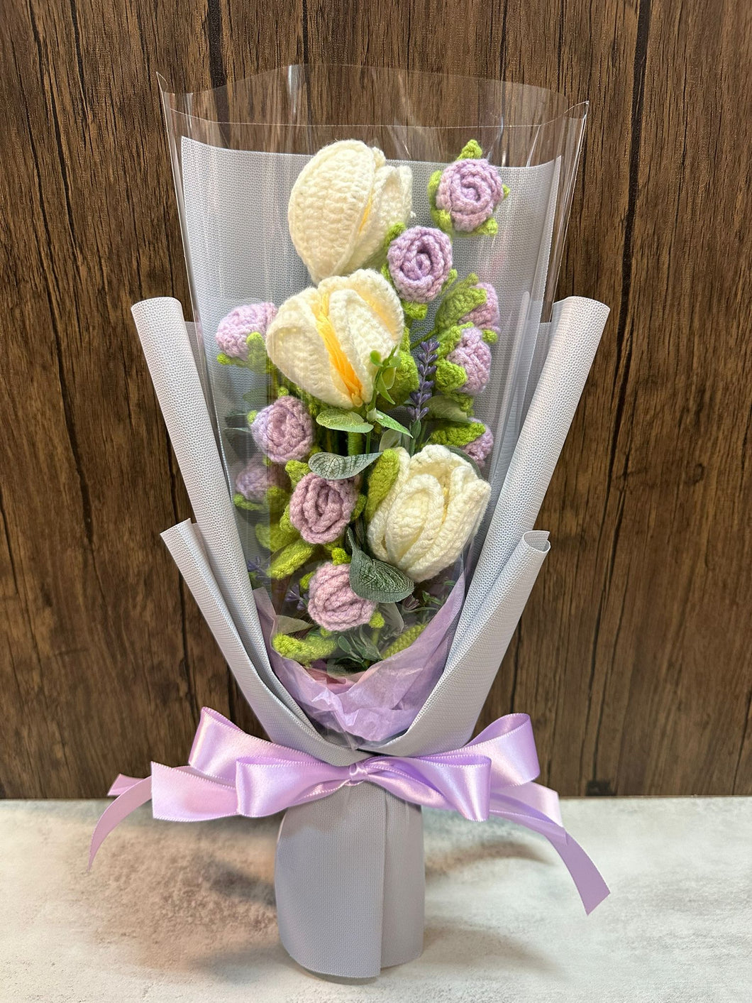 Crochet bouquet: 3 Tulip with Rose Spray & artificial flowers