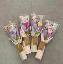 Crochet: Heart + Congrats Foil Balloon