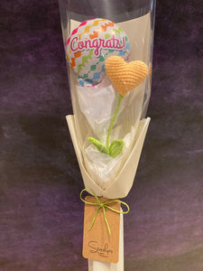 Crochet: Heart + Congrats Foil Balloon