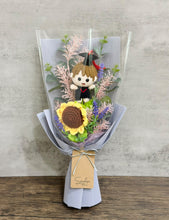 Crochet bouquet: Graduation Girl/Boy with artificial flowers