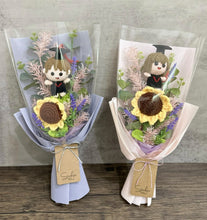 Crochet bouquet: Graduation Girl/Boy with artificial flowers