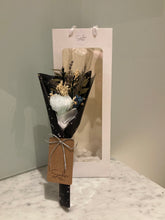 Mini Bouquet - Preserved Carnation