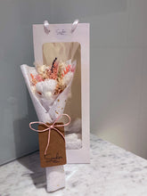 Mini Bouquet - Preserved Carnation