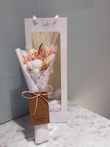 Mini Bouquet - Preserved Carnation