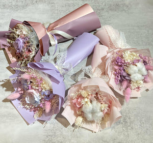 Mini Bouquet - Dried Cotton Flower with Preserved Hydrangea & fillers