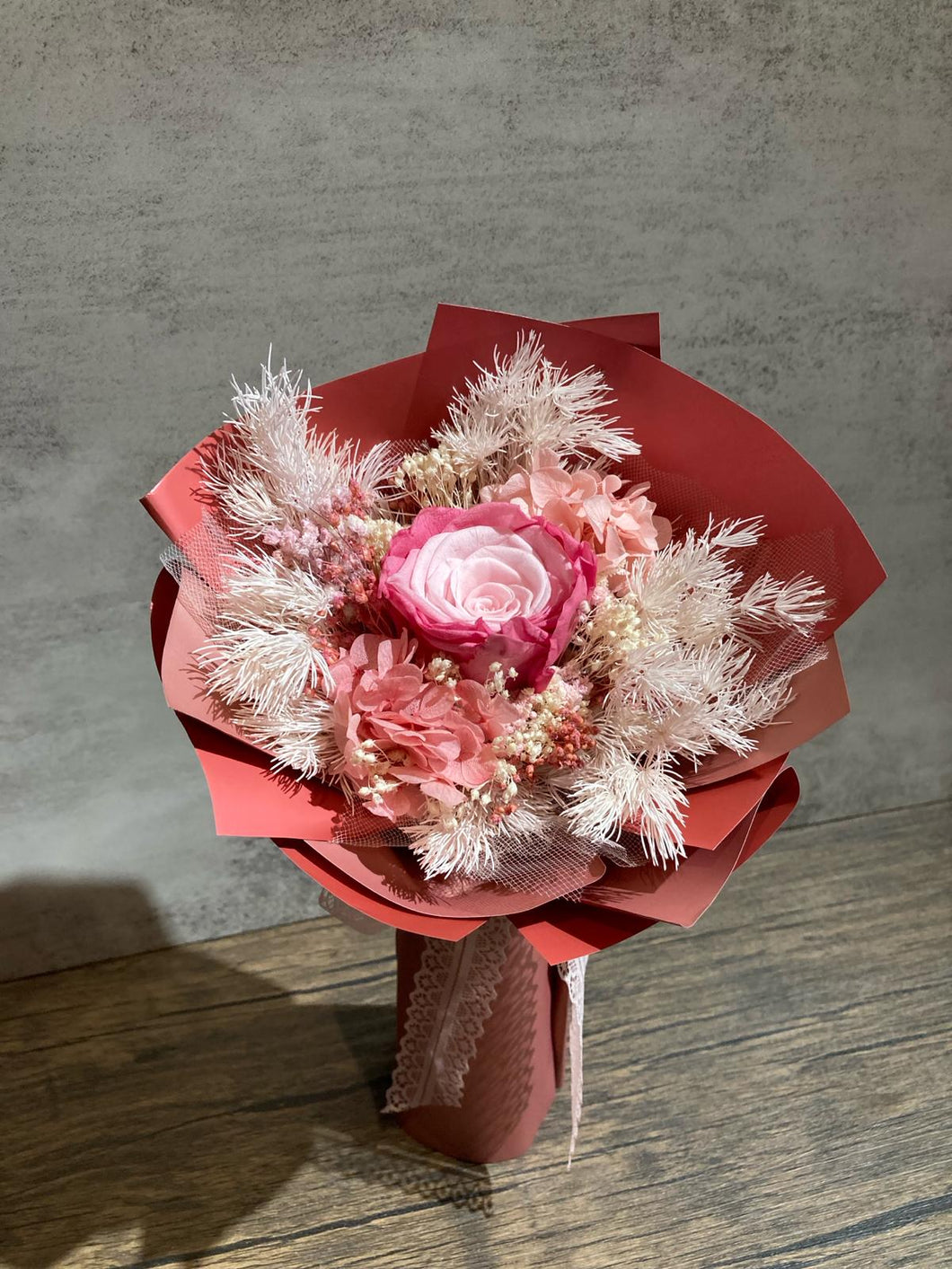 Mini Bouquet - Preserved Rose with Hydrangea & fillers